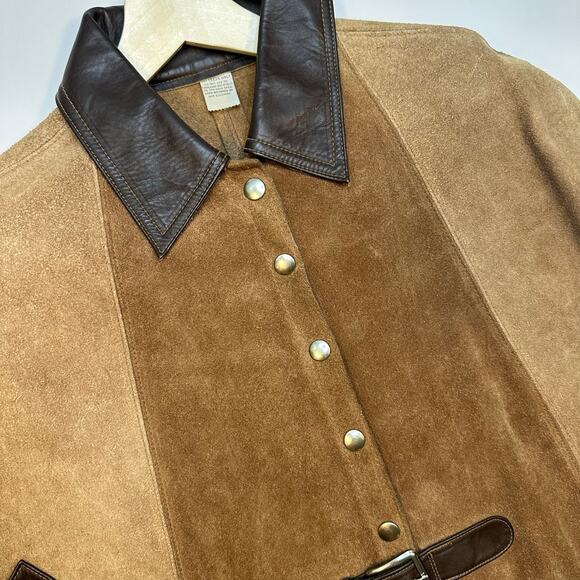 Vintage 1970’s Genuine Leather and Suede Snap Front Cape Jacket - Picture 2 of 9